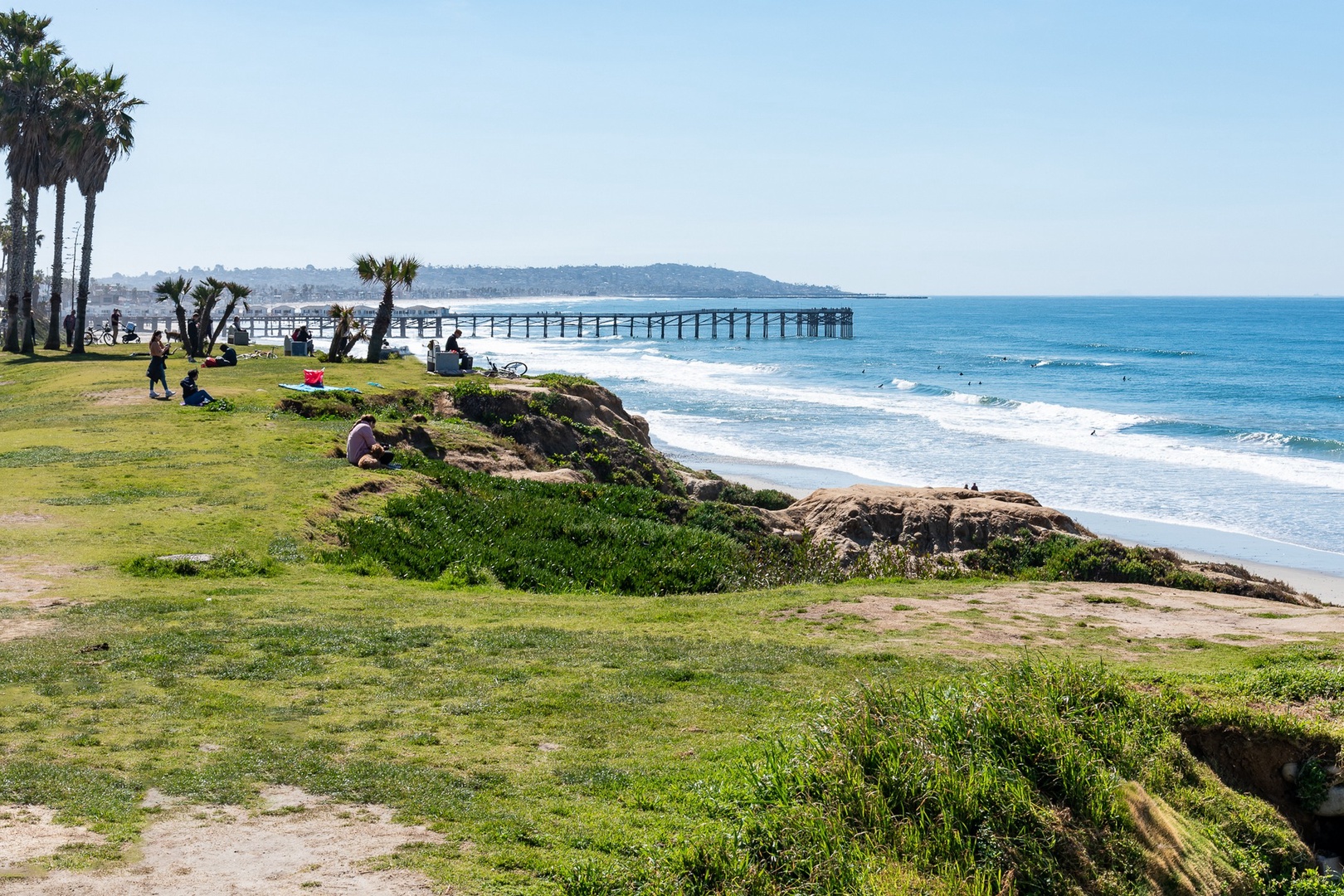 Palisades Park looking towards Crystal Pier