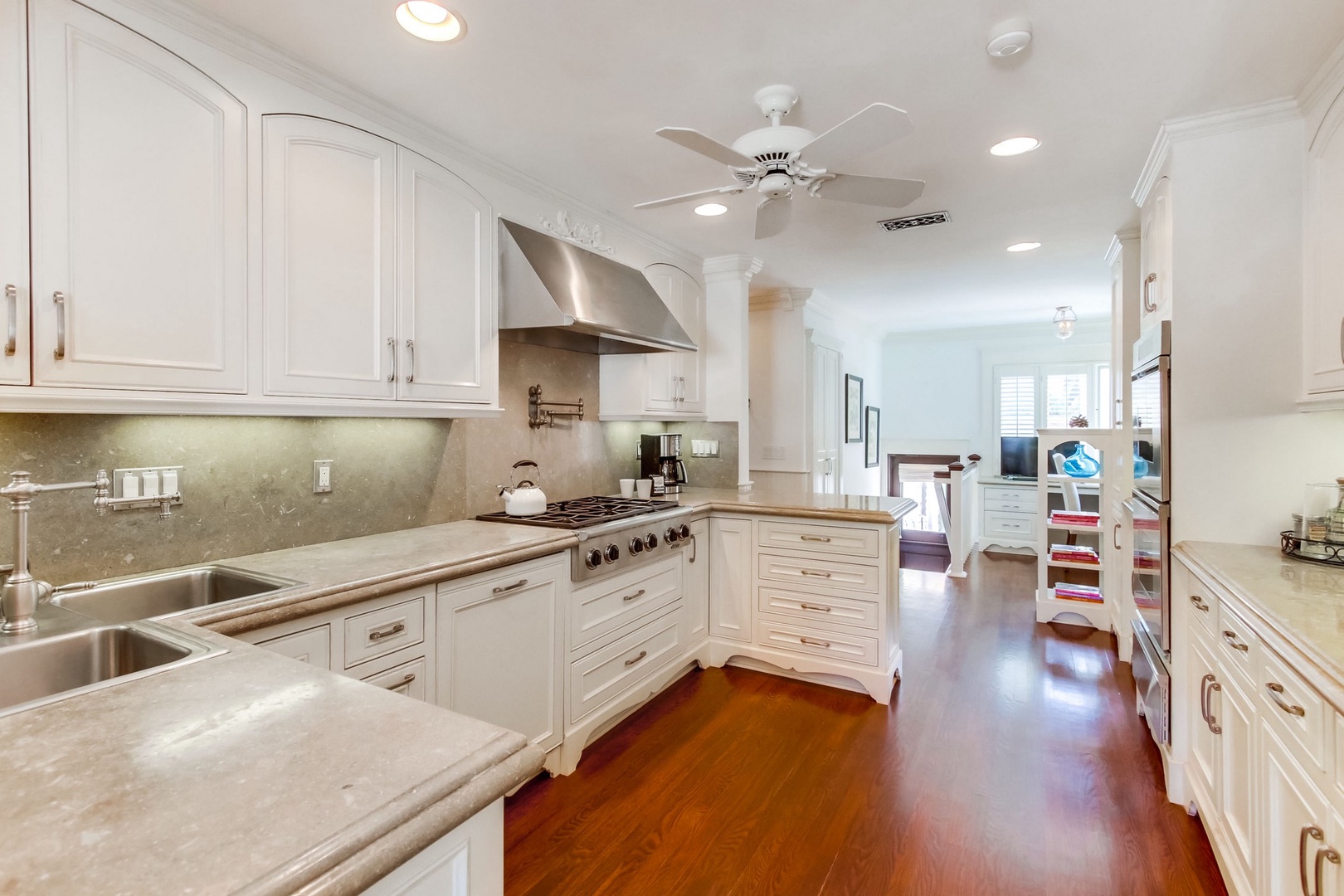 Kitchen with courtyard access