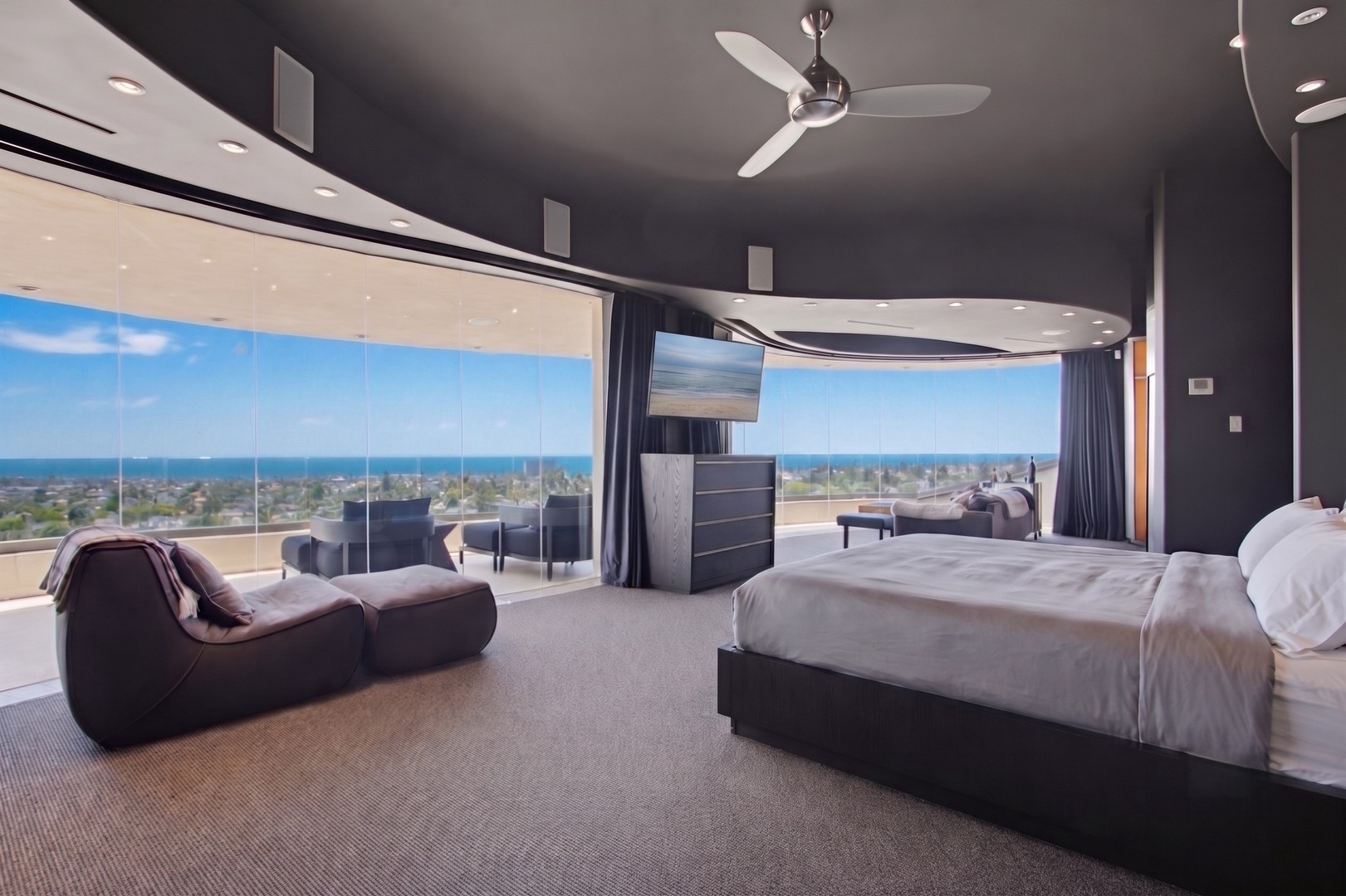 Wake up to breathtaking coastal panoramas