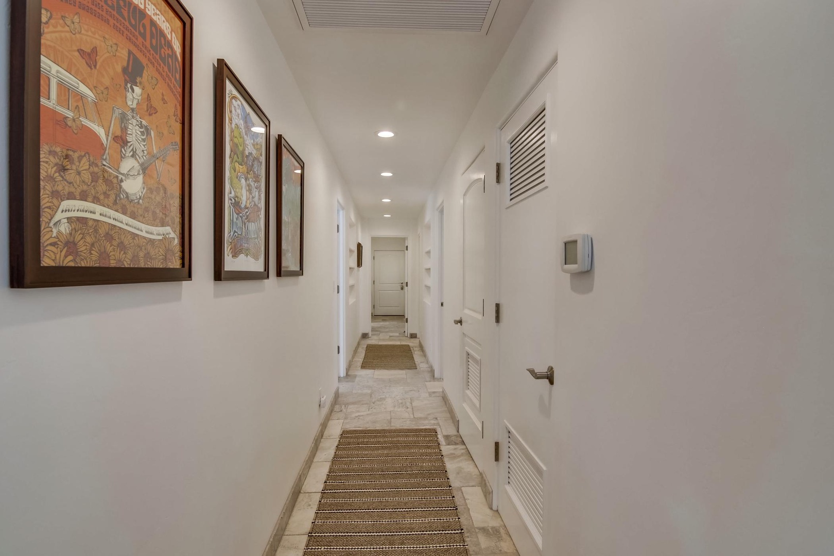 Hallway to bedrooms