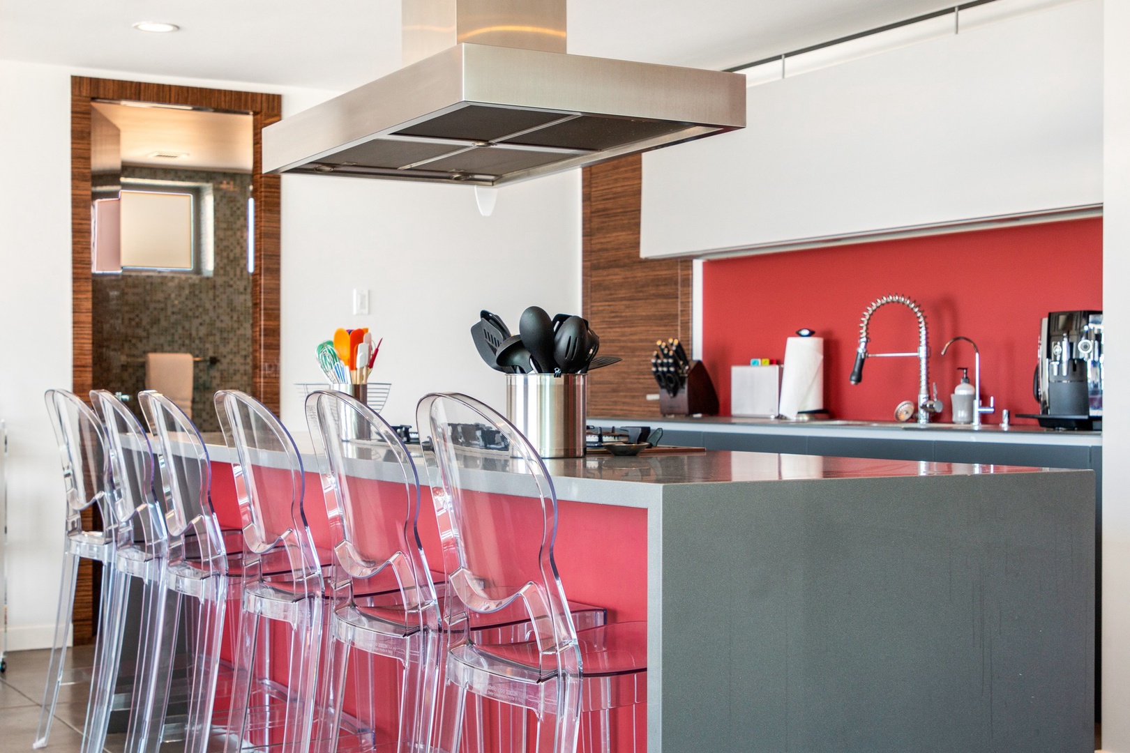 Large kitchen island with bar seating