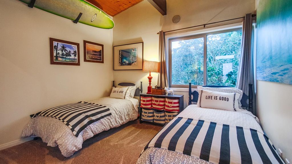Pacific_Beach_Vacation_Rental_02