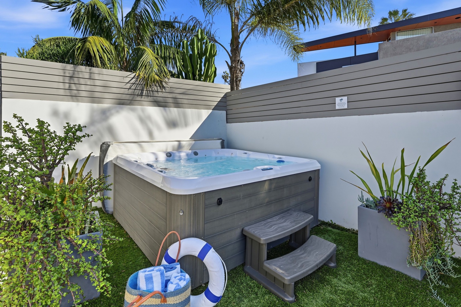 Relaxing bubbling hot tub!