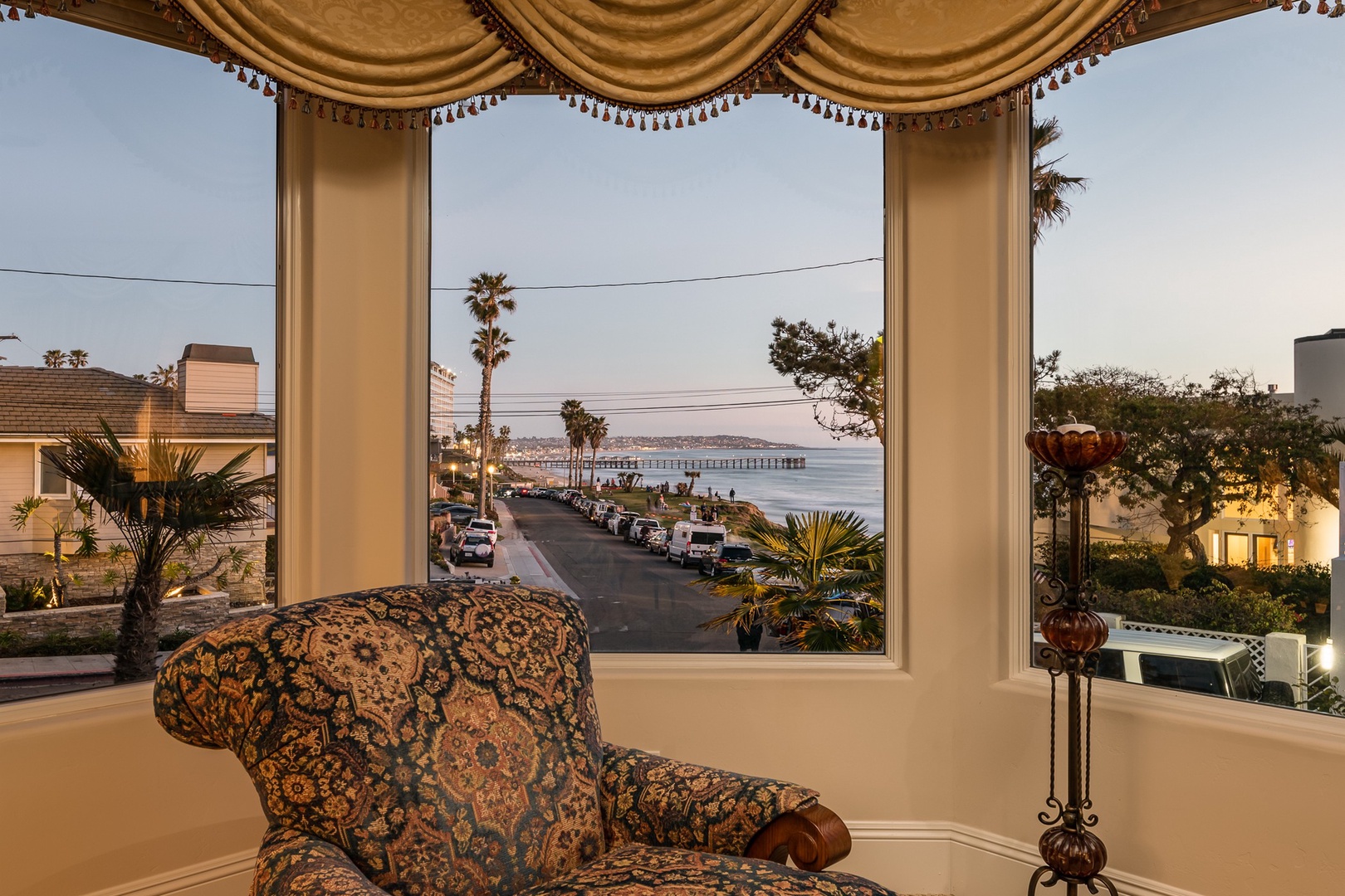 View towards Palisades Park