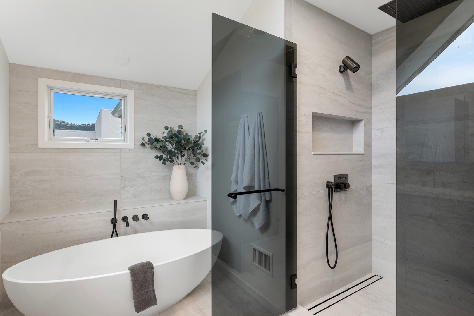 Soaking tub and walk-in shower