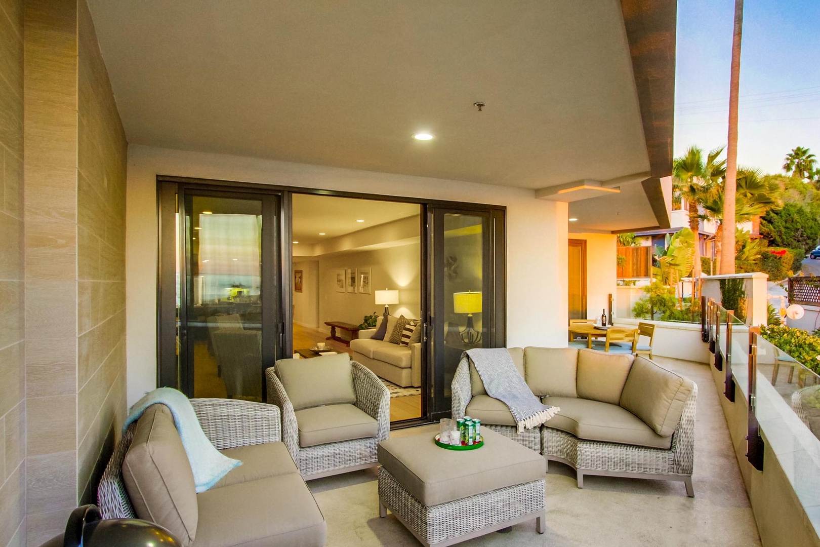 Indoor-outdoor living