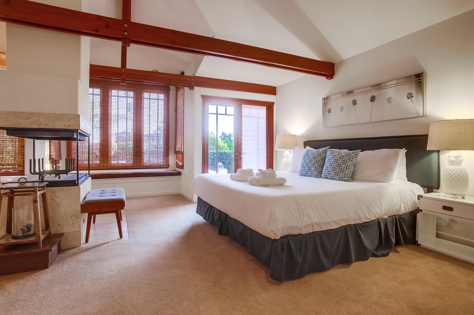 Primary suite with King bed