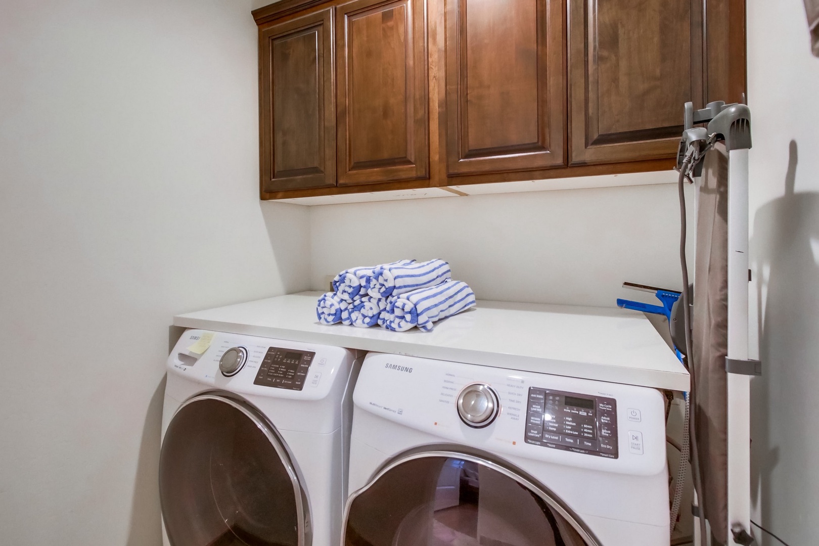 Full-size washer/dryer