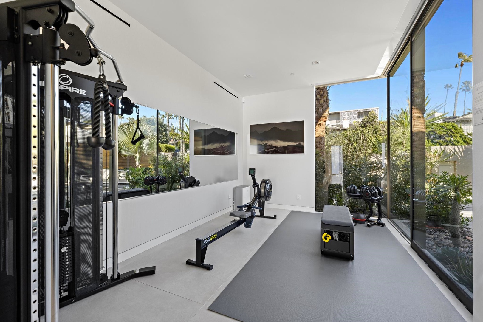 Gym with access to the courtyard
