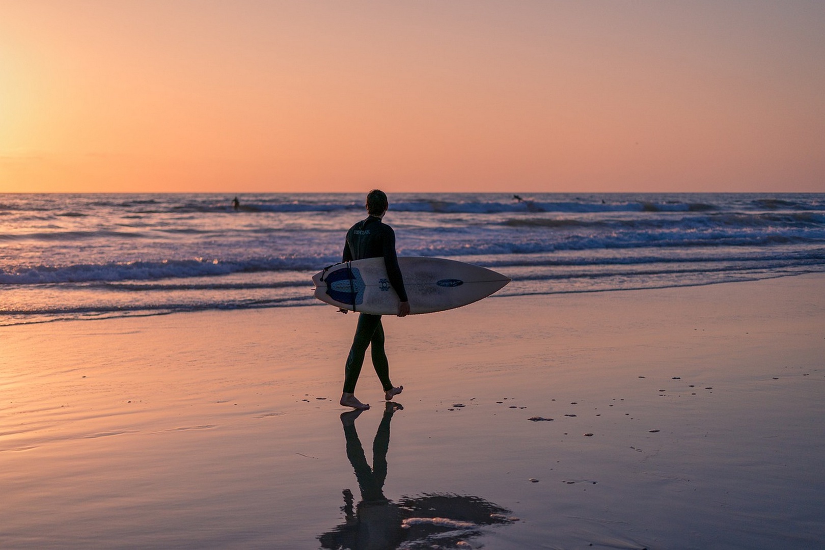 Sunset surf in Mission Beach