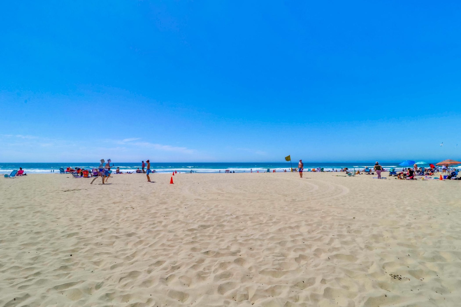 Wide sandy beach at your doorstep