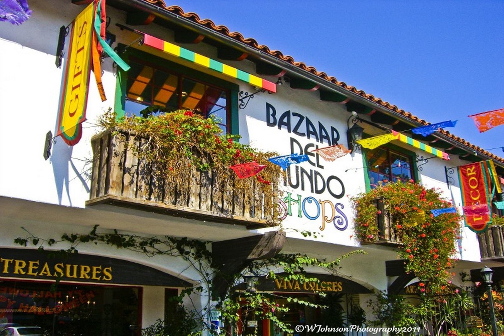 Shops at Bazaar Del Mundo