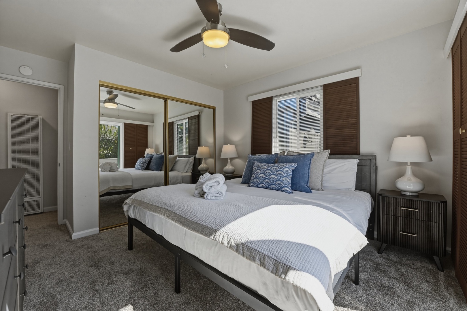 Bedroom 4 - with King bed