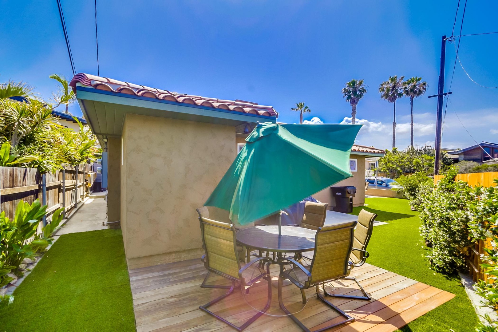 Backyard with dining options