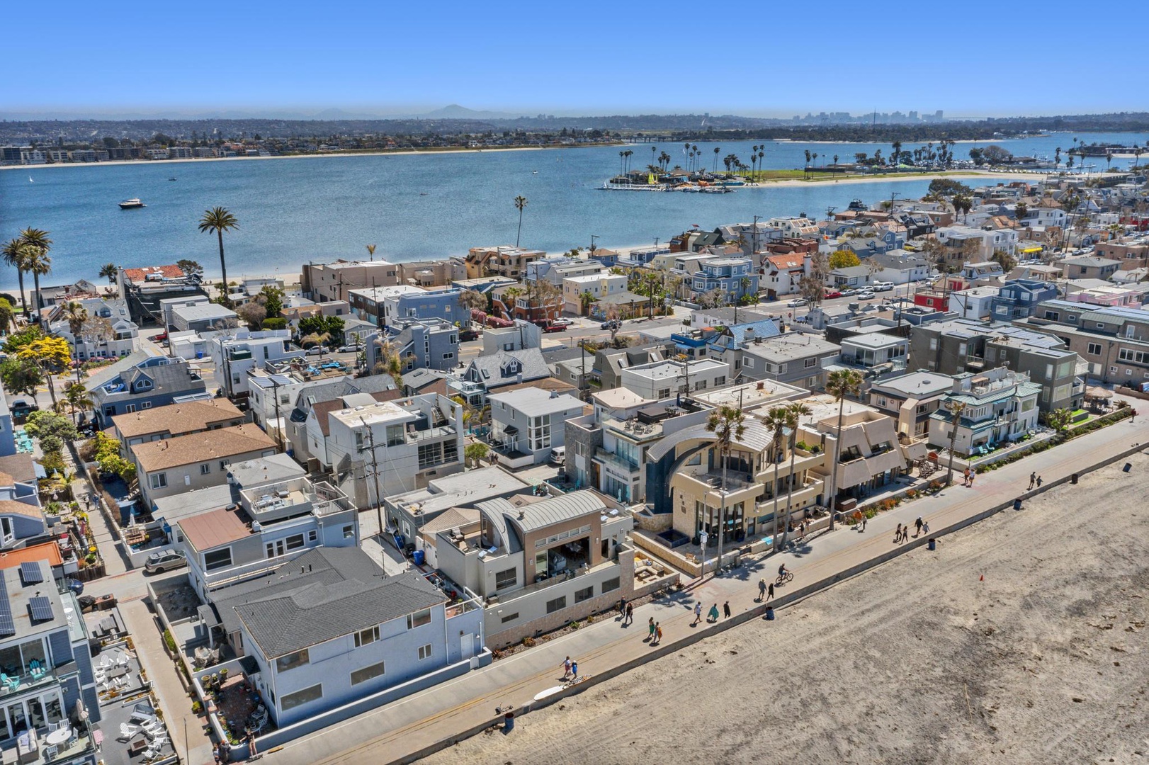 Oceanfront and just steps to the Bay