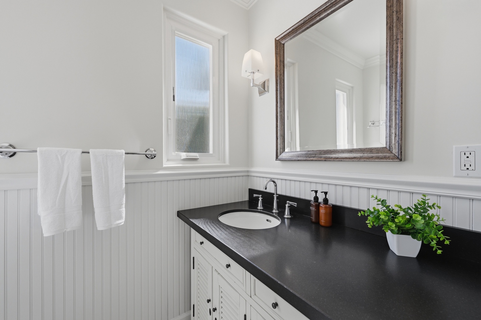 Hallway half bath