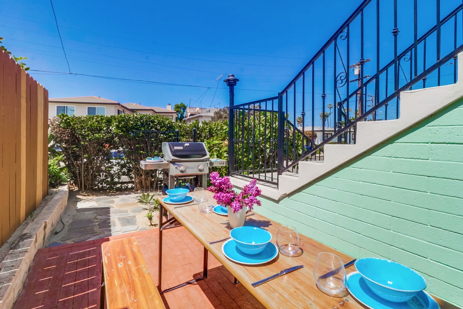 Outdoor dining!