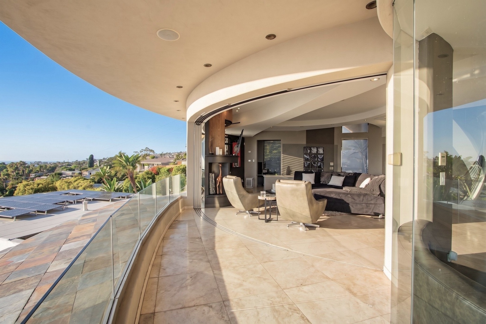 Spacious San Diego view terrace