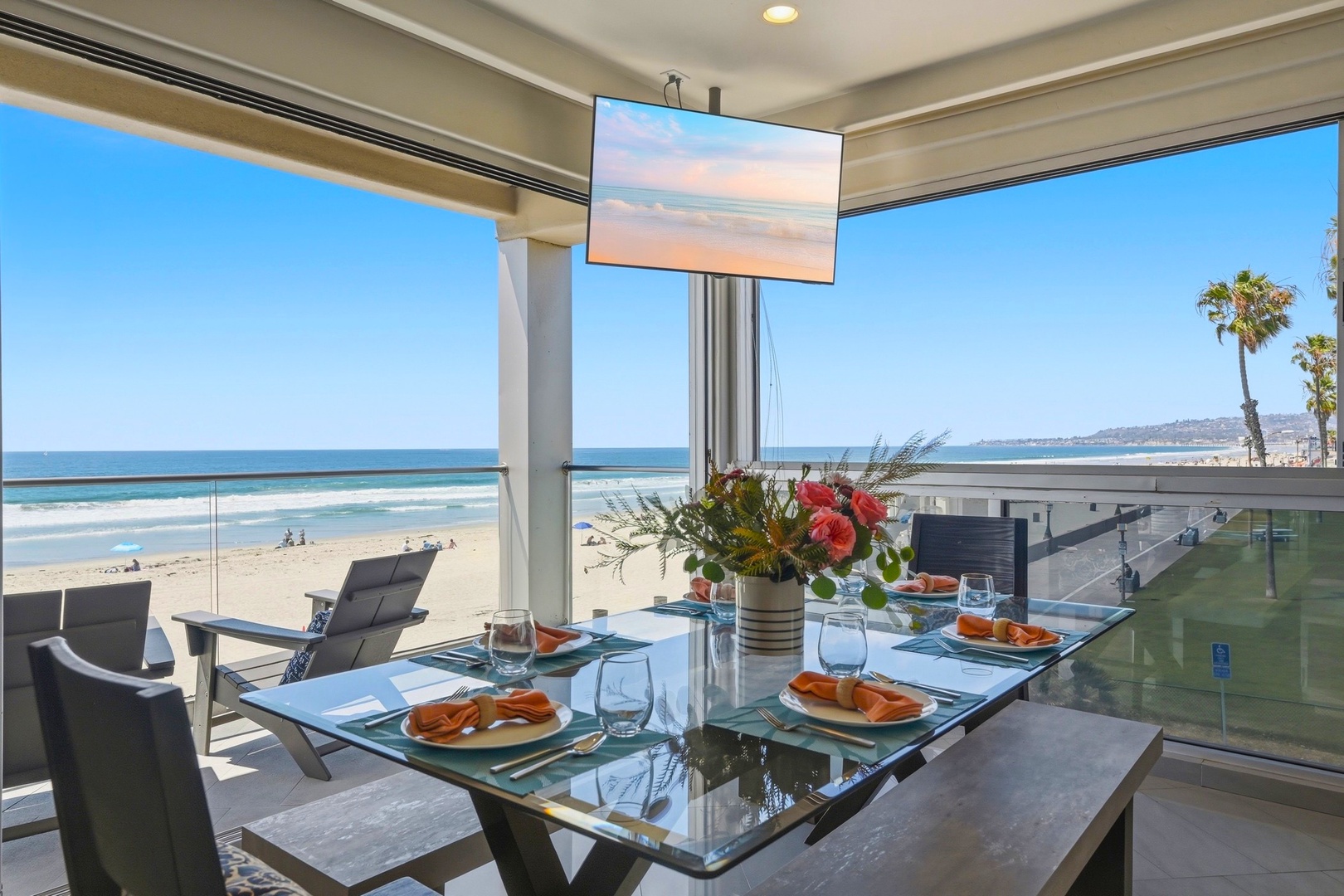 Oceanview dining