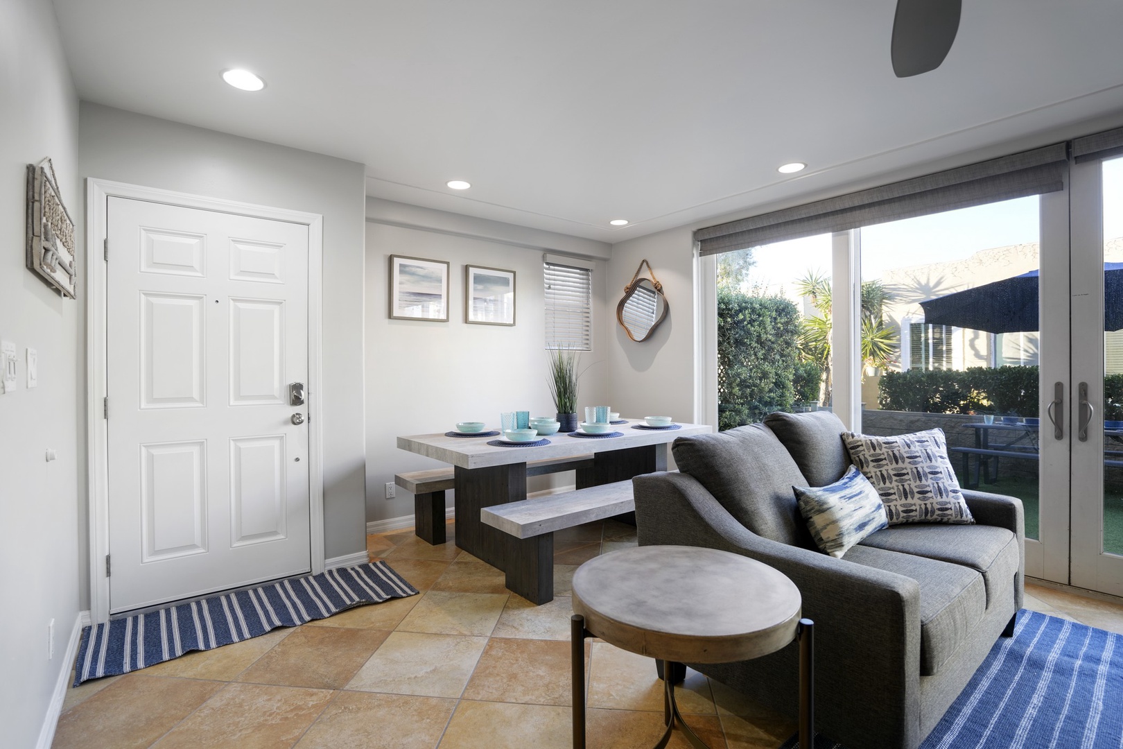 Living and dining area