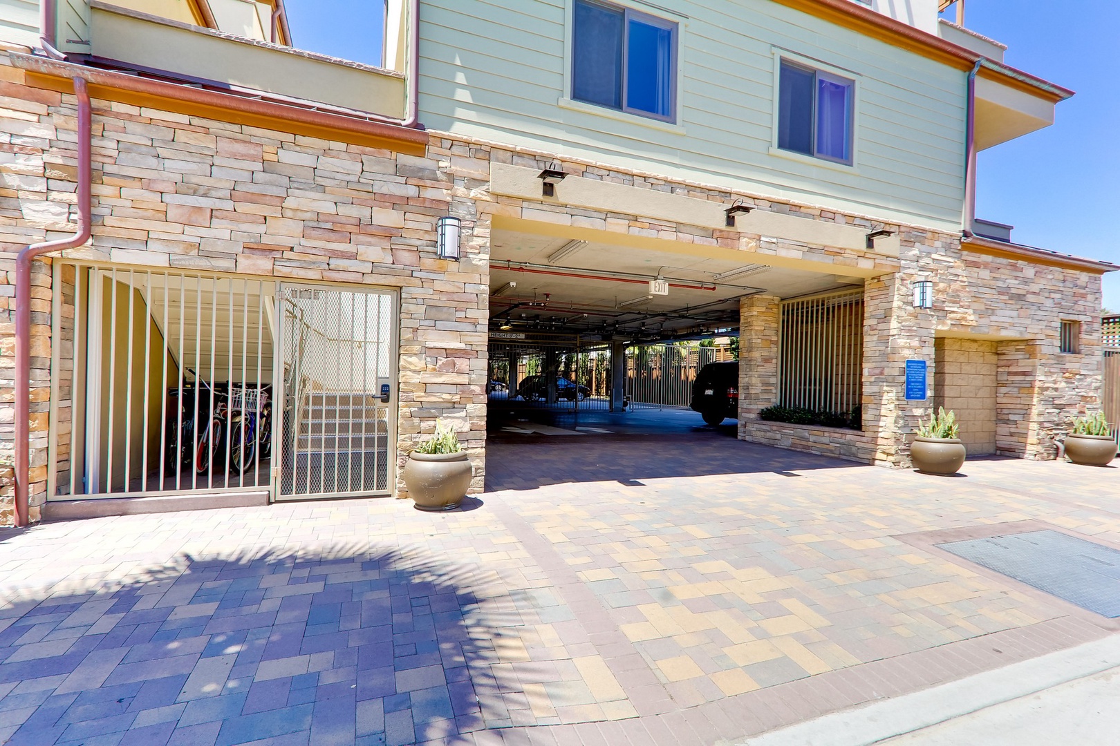 Gated garage entry