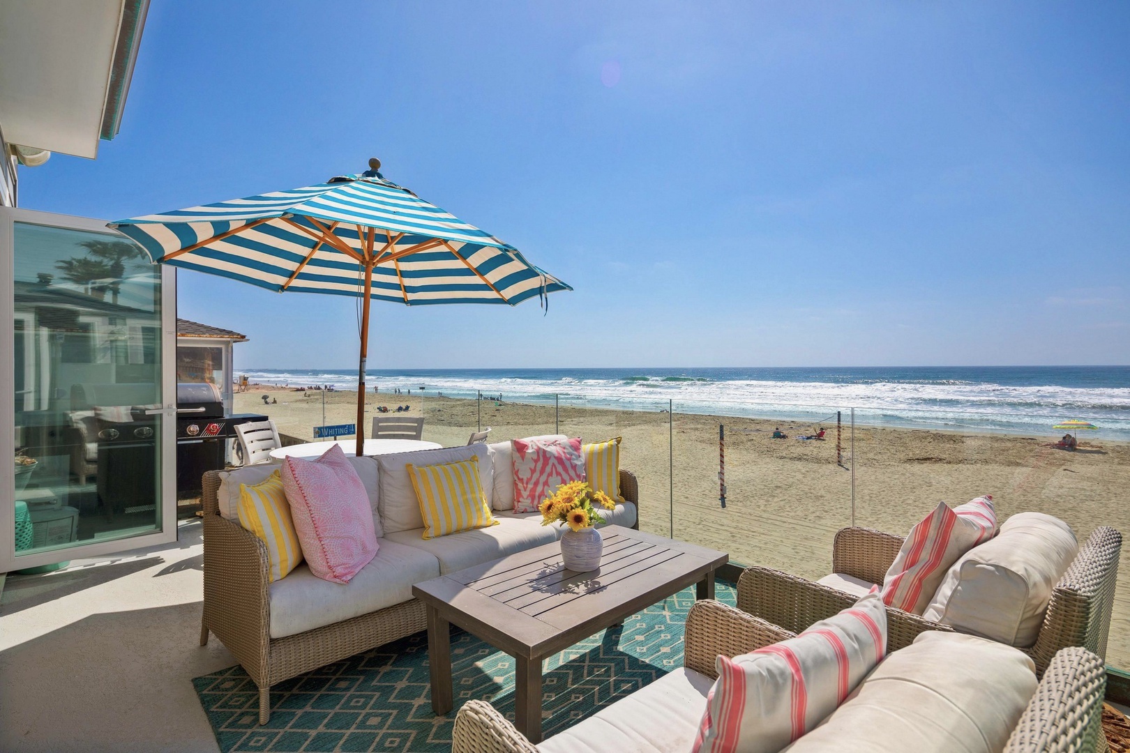 Outdoor living room