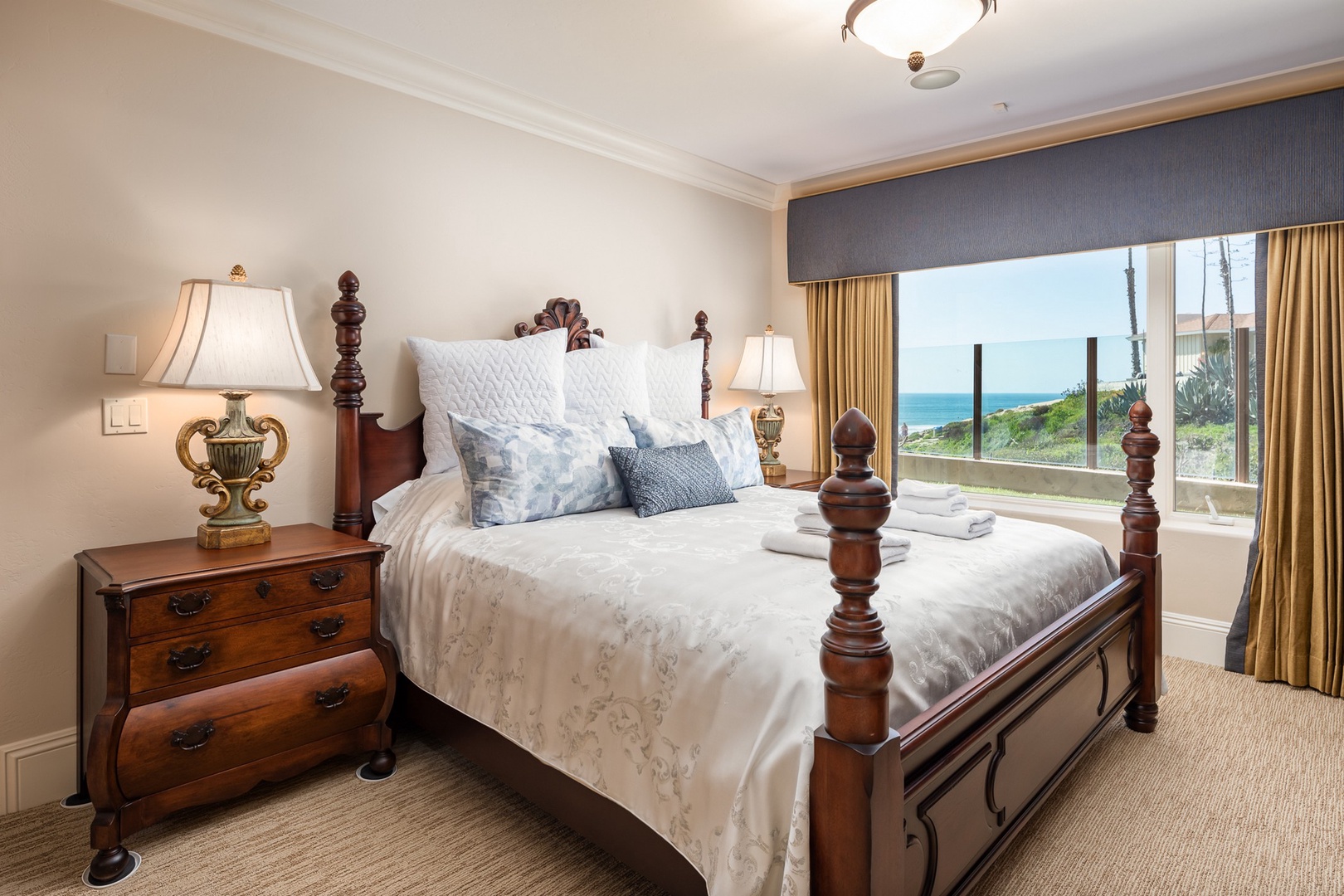 Oceanview Bedroom 6