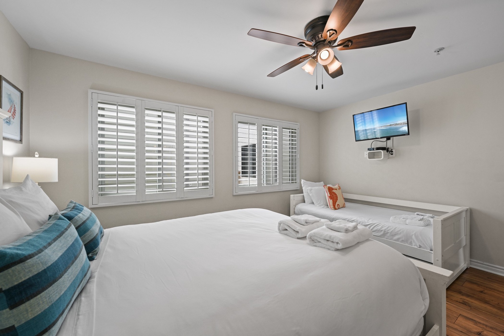 Queen bed and trundle bed