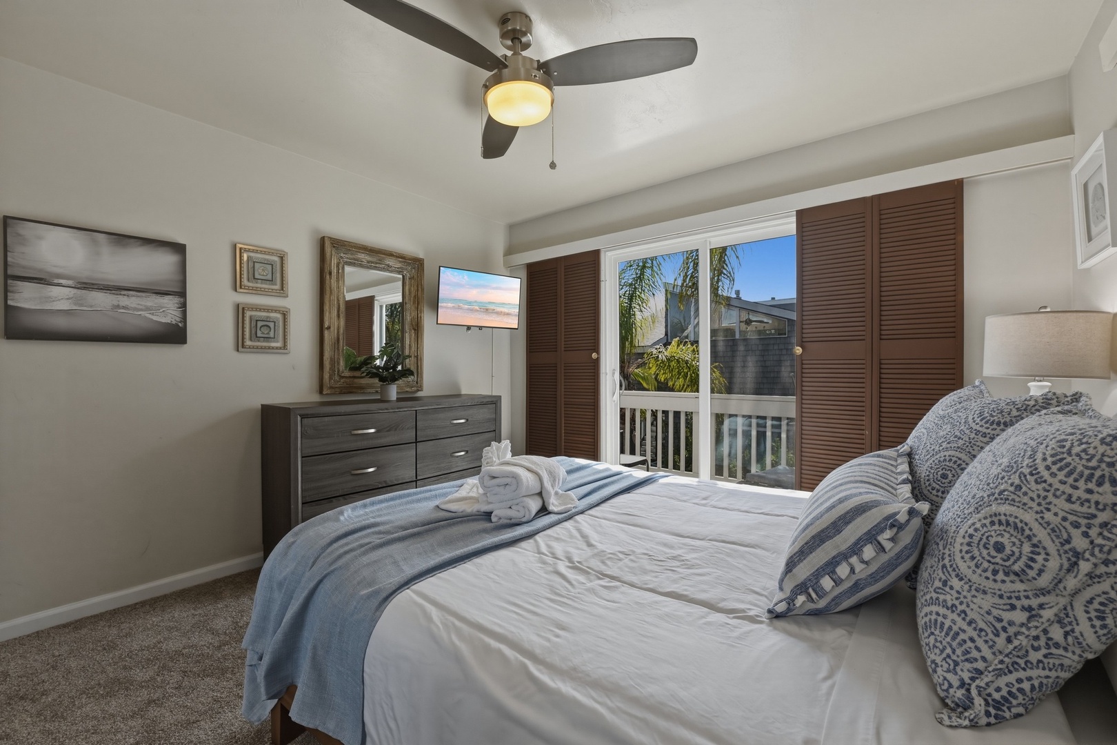 Bedroom 3 - 2nd level with balcony