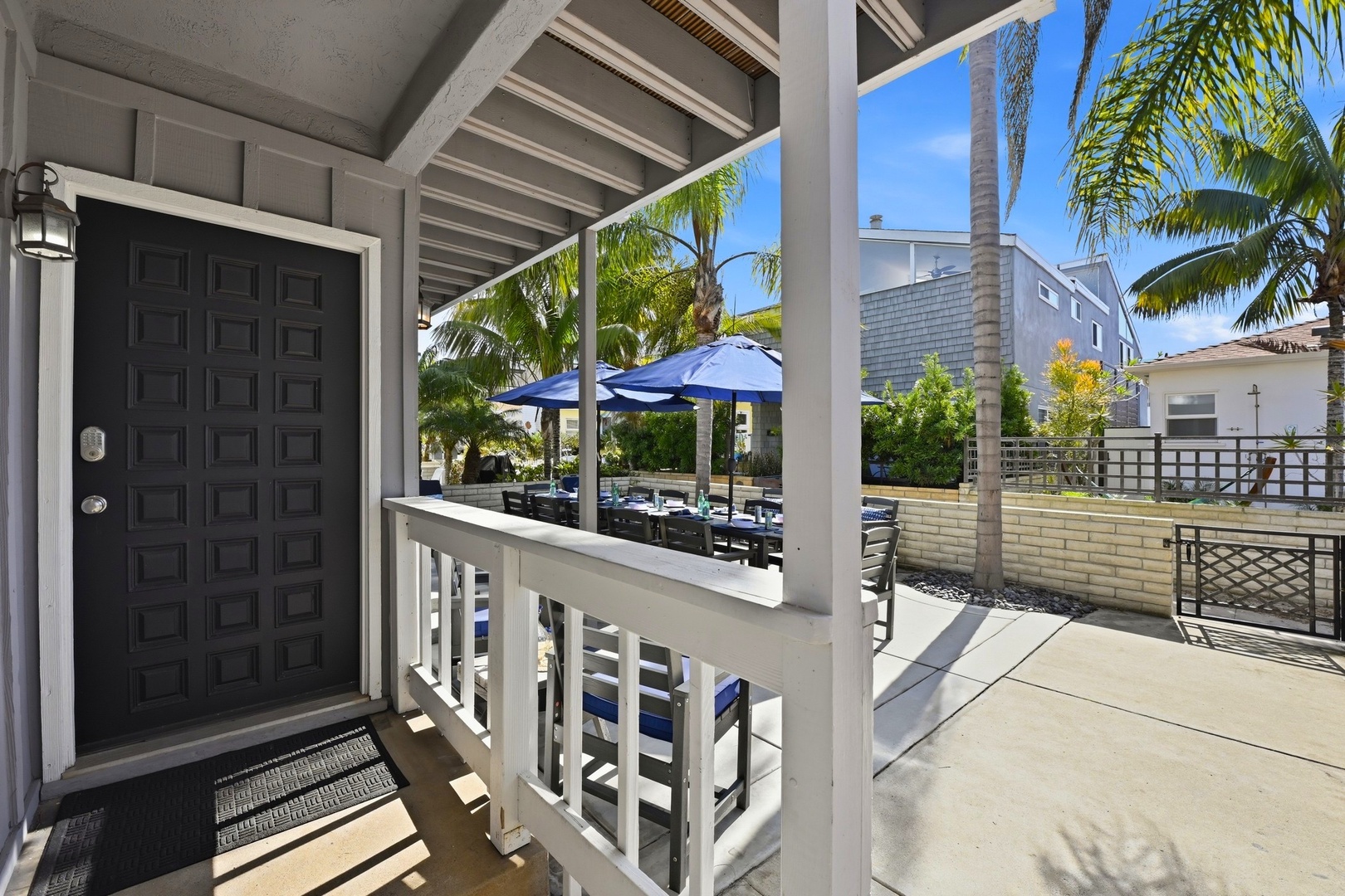 On the sunny side of the Brighton Court