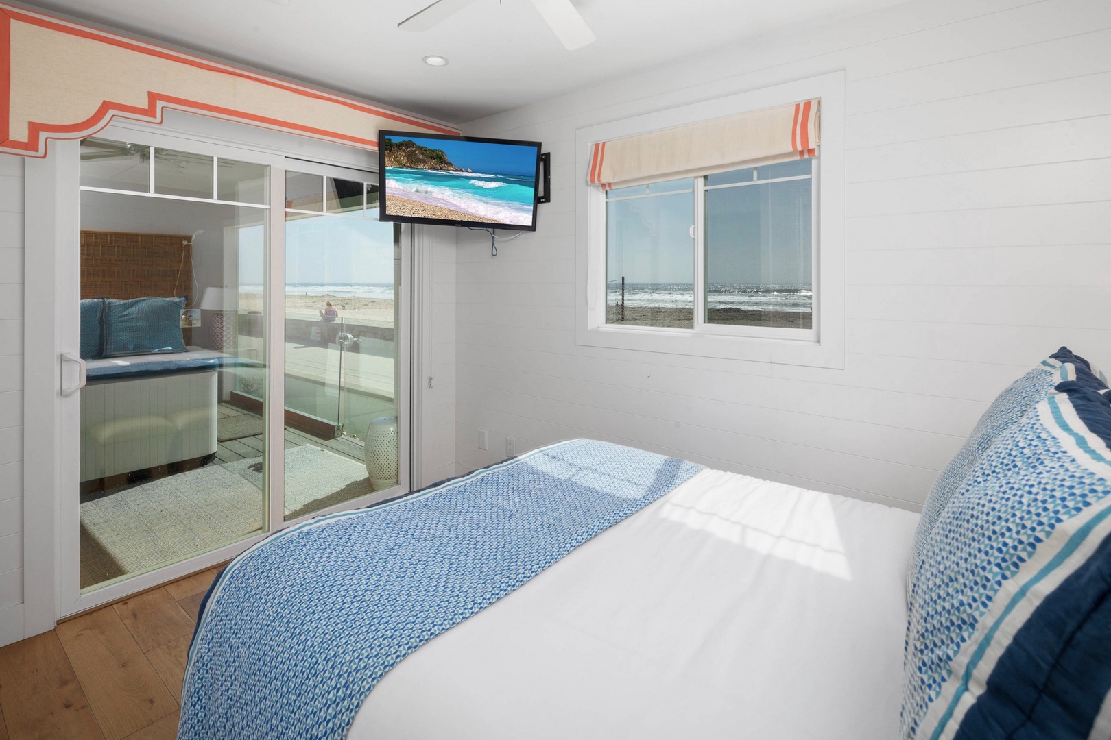 Beach level bedroom in Nautica North