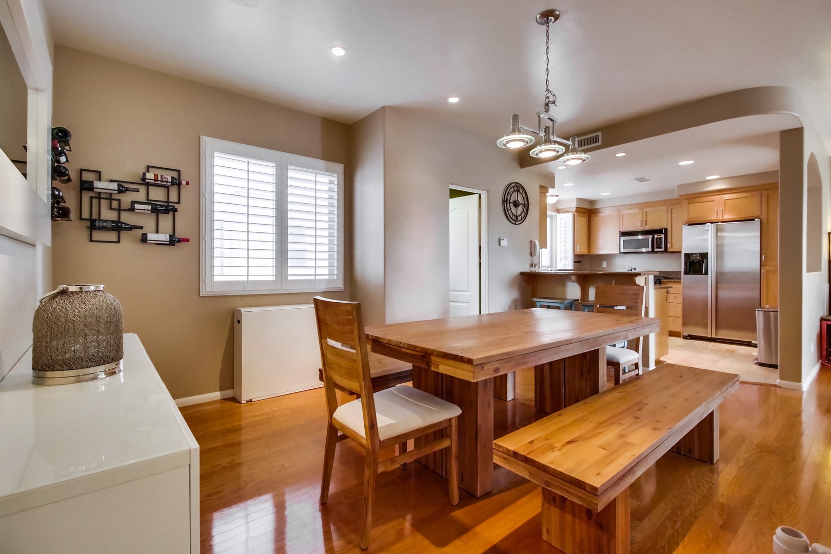 Dining area looking toward kitchen