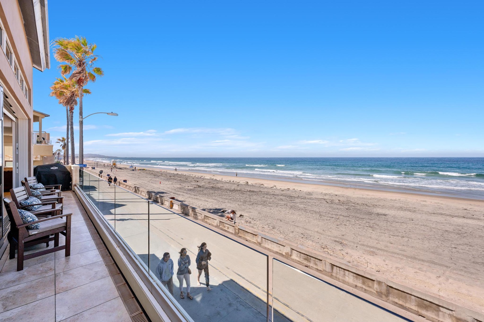 Sweeping beach and ocean views