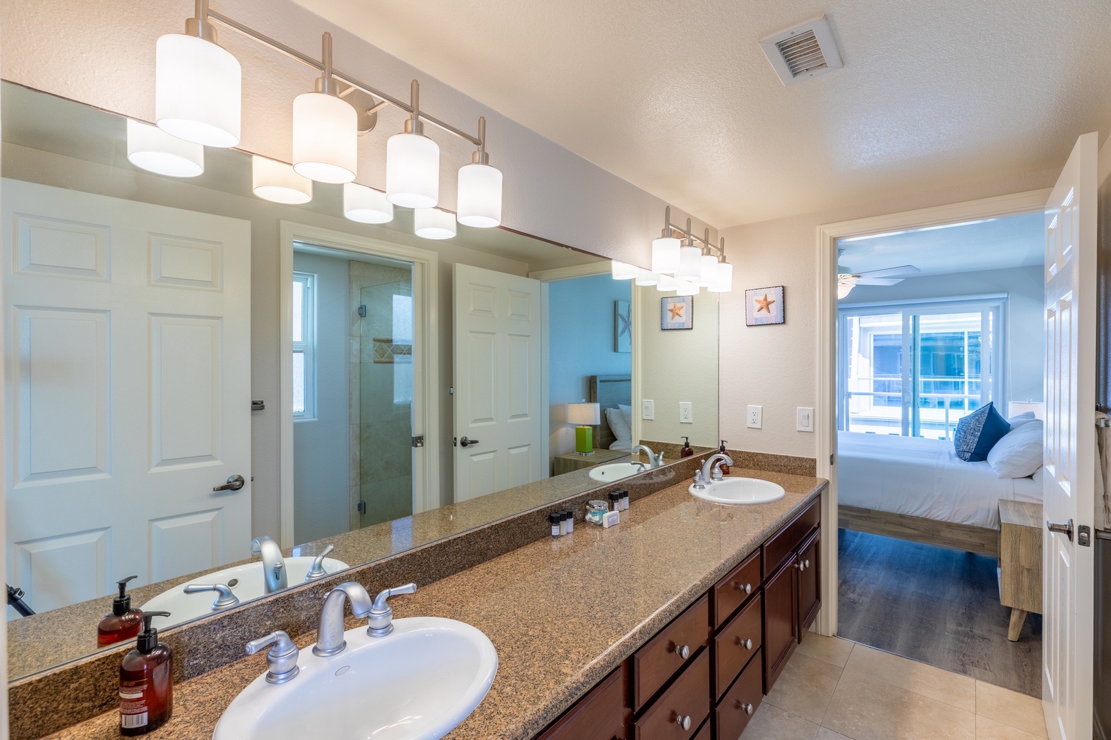 Bathroom between Bedrooms 2 and 3