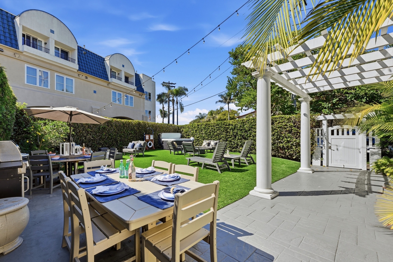 Each villa has an outdoor dining set