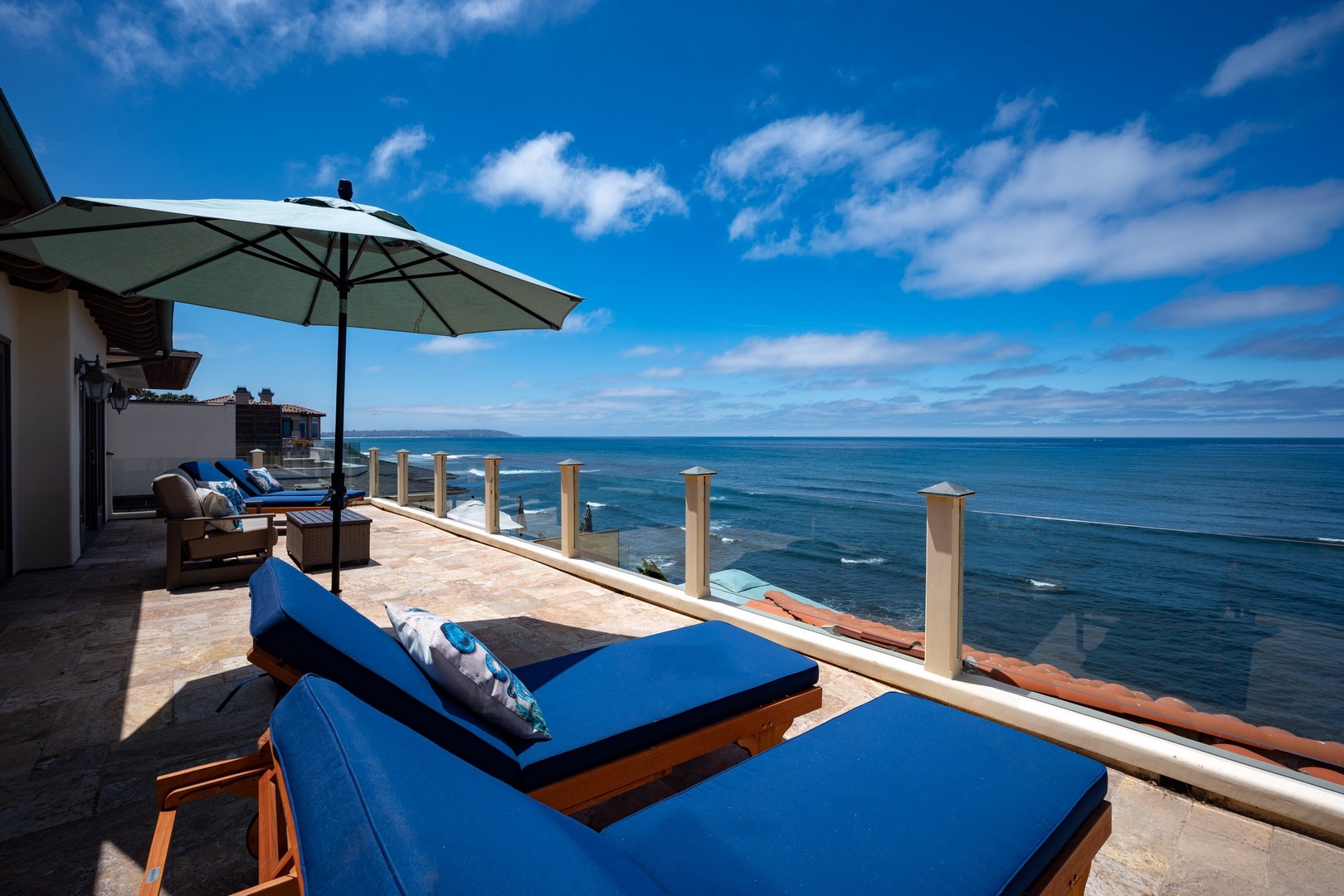 Lounge area with ocean view