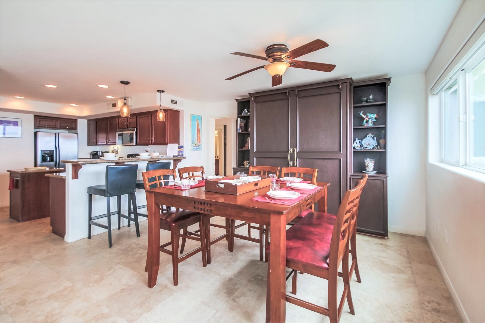 Dining area just off the kitchen