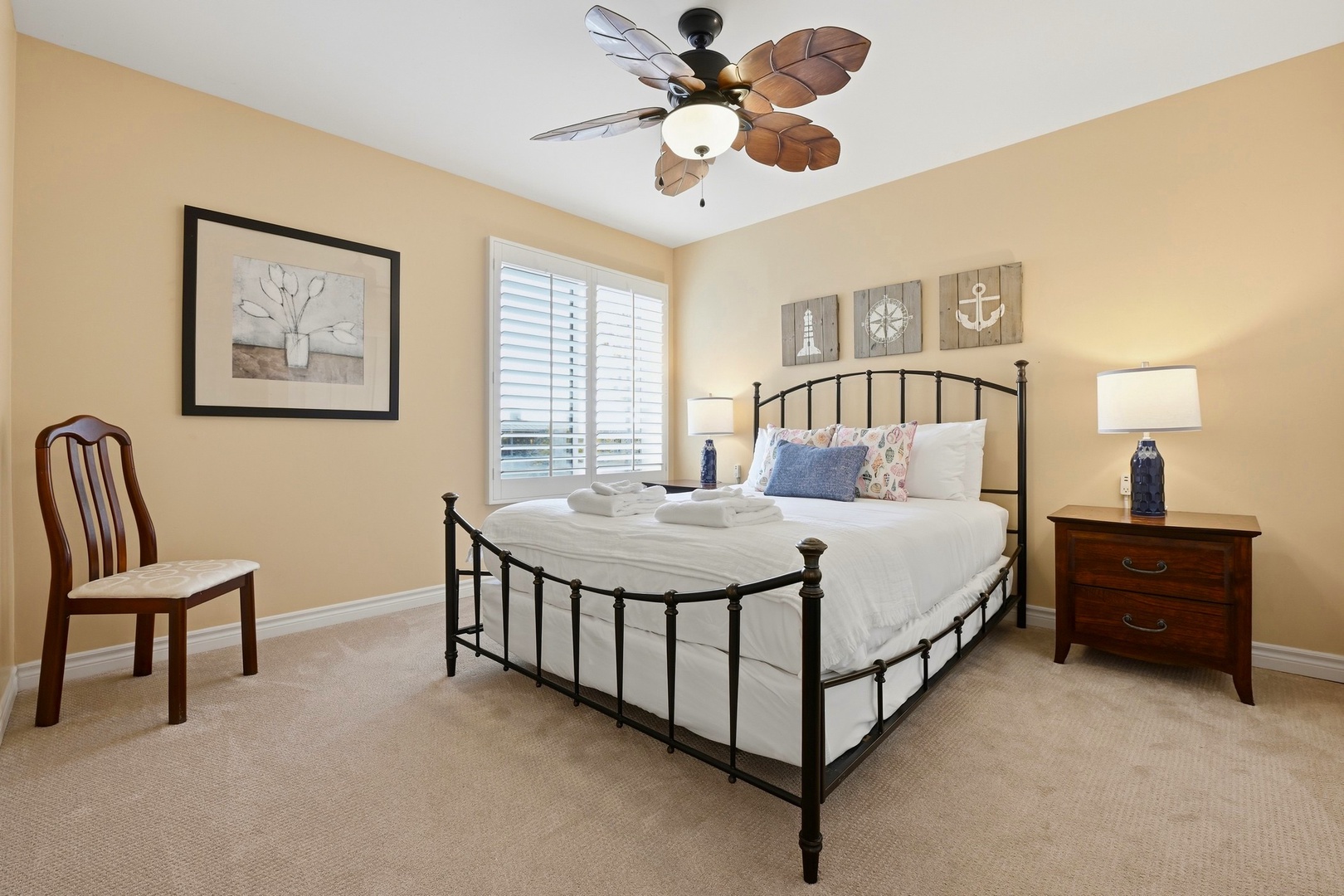 Guest Bedroom 3 with Queen bed