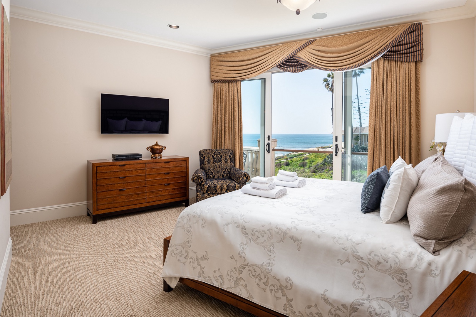 Oceanview Bedroom 3