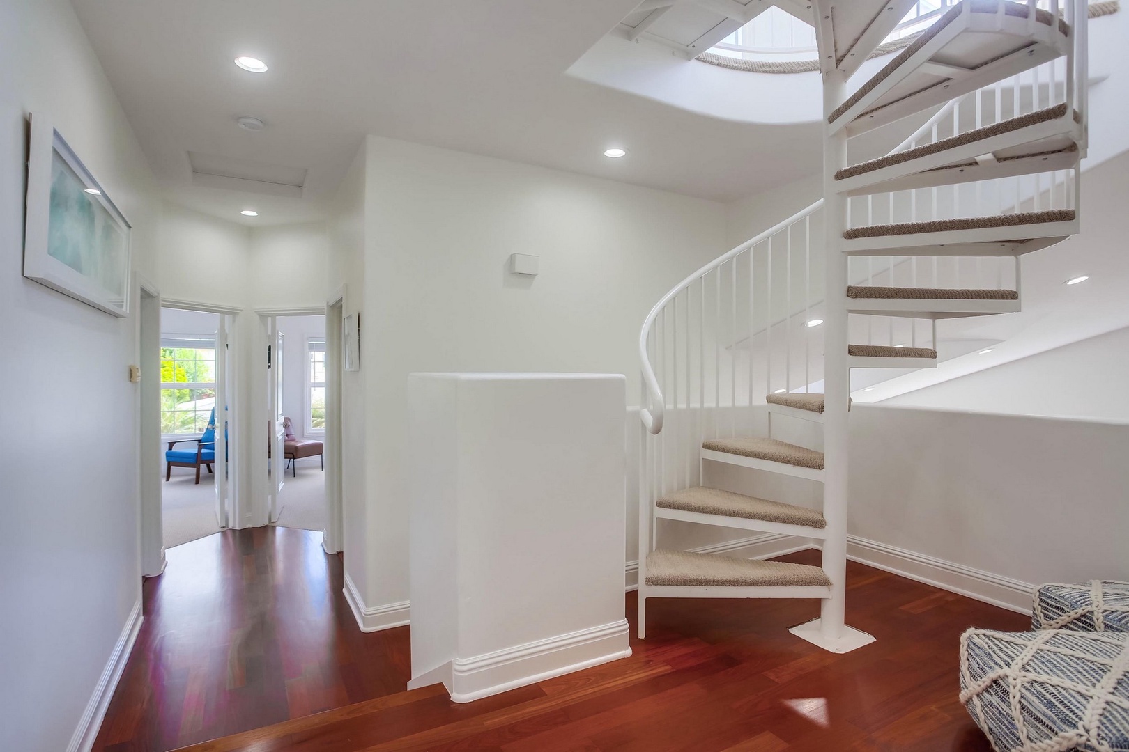 Spiral staircase to lounge and deck