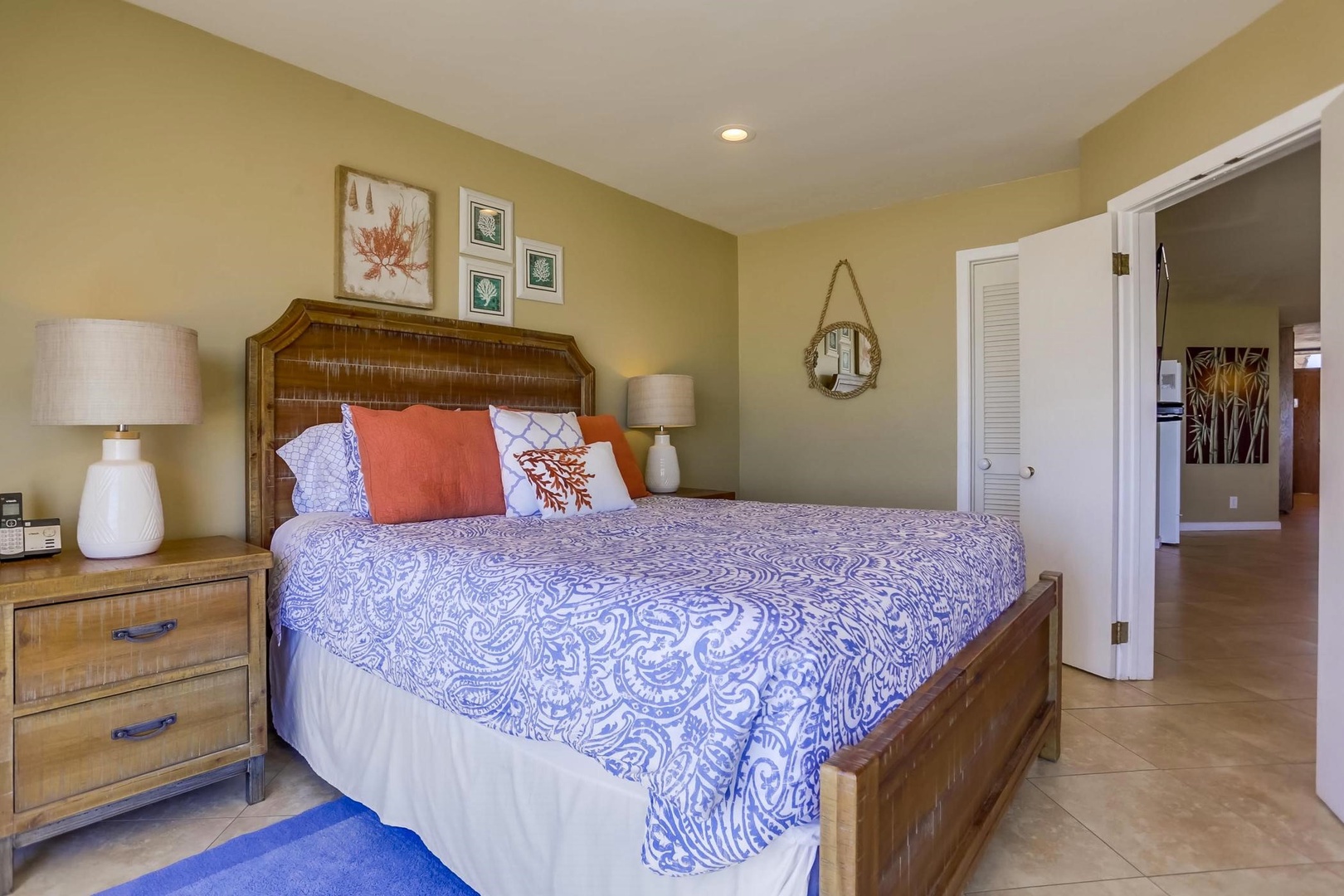 Queen bed in primary bedroom