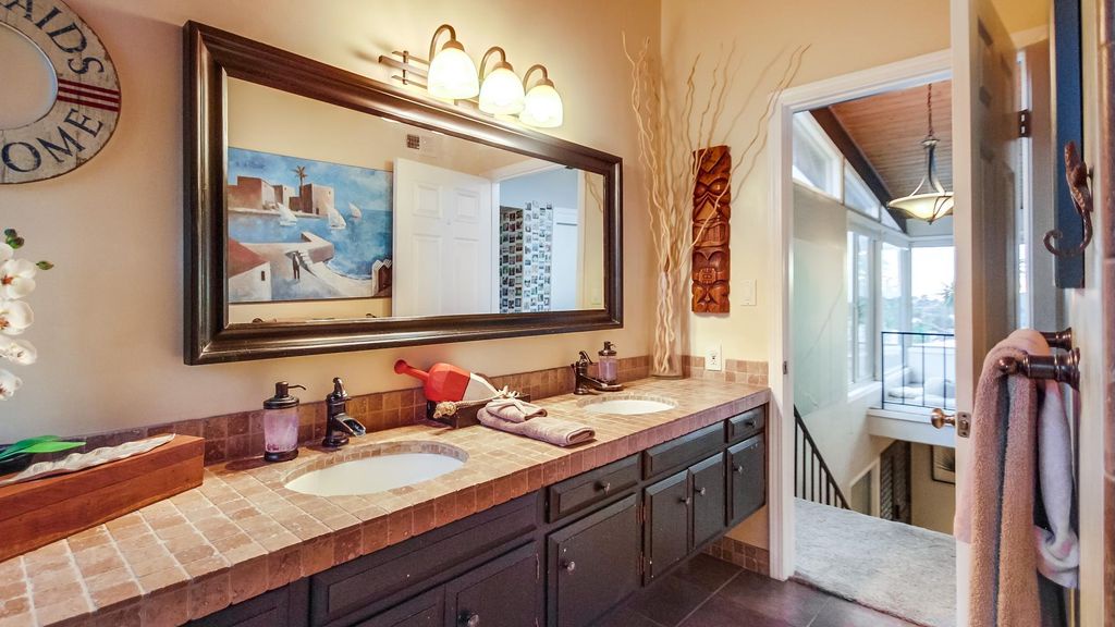 Pacific_Beach_Vacation_Rental_11