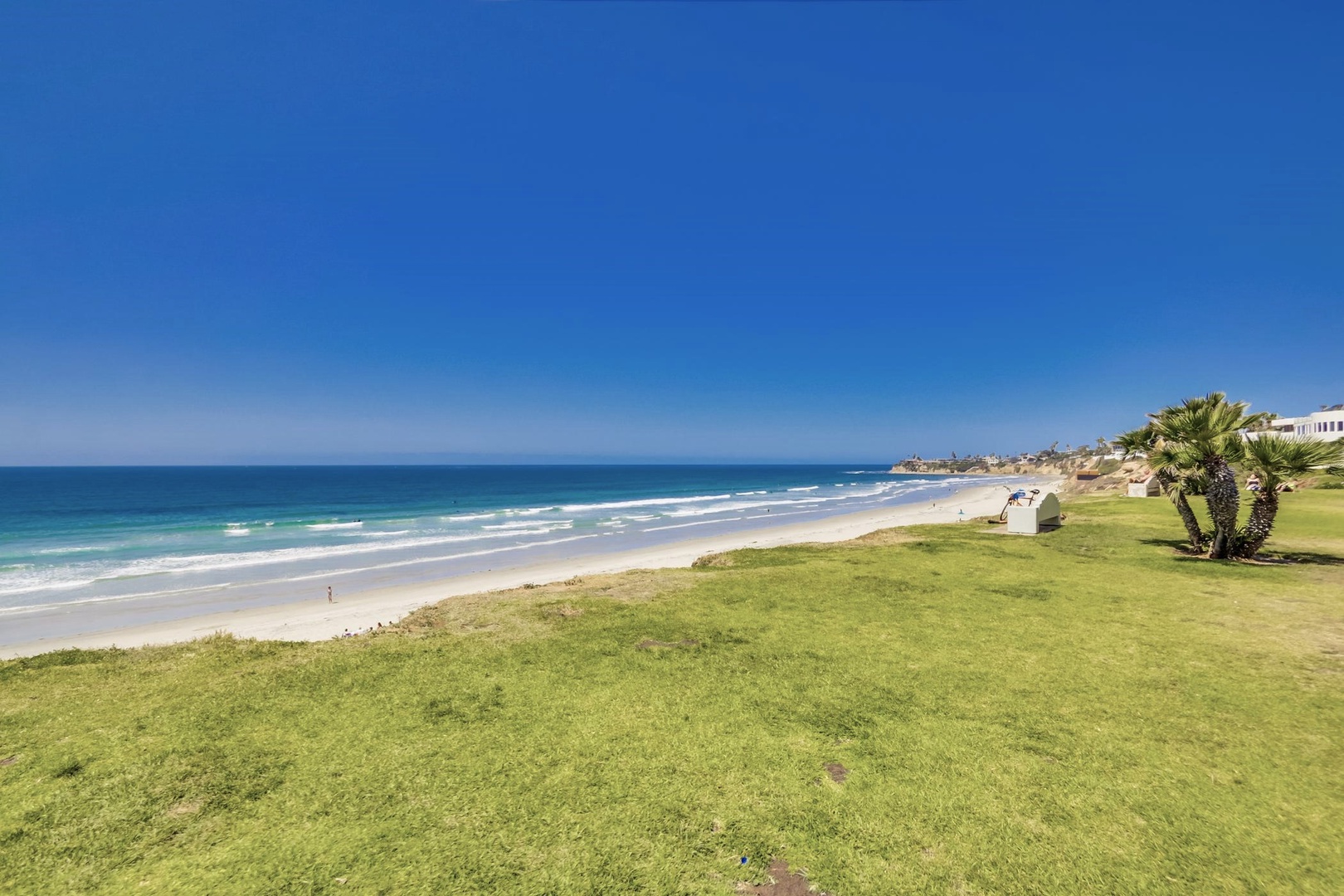 2 minute walk to Palisades Park