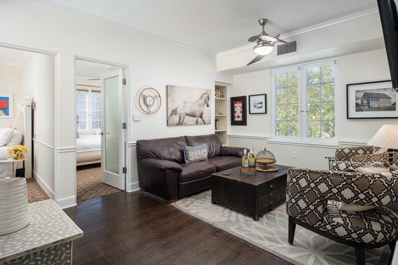 Living area with sofa & seating