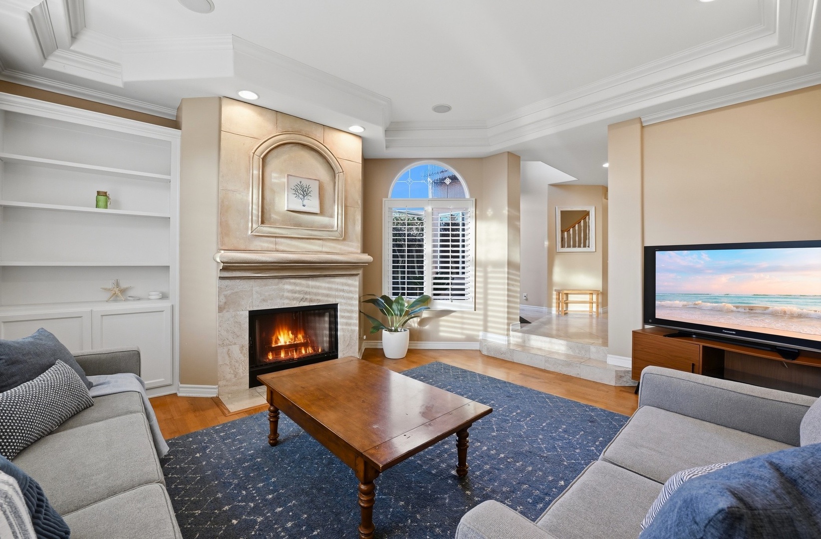 Living Room with Fireplace