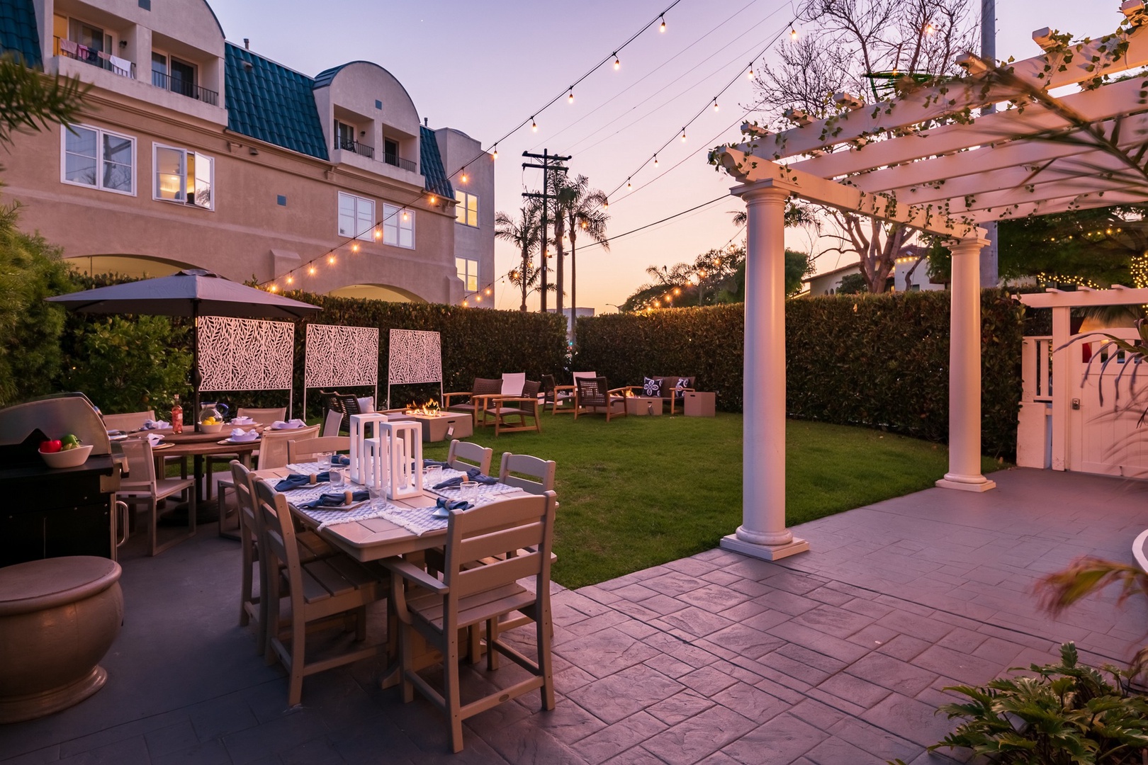 Dedicated outdoor dining