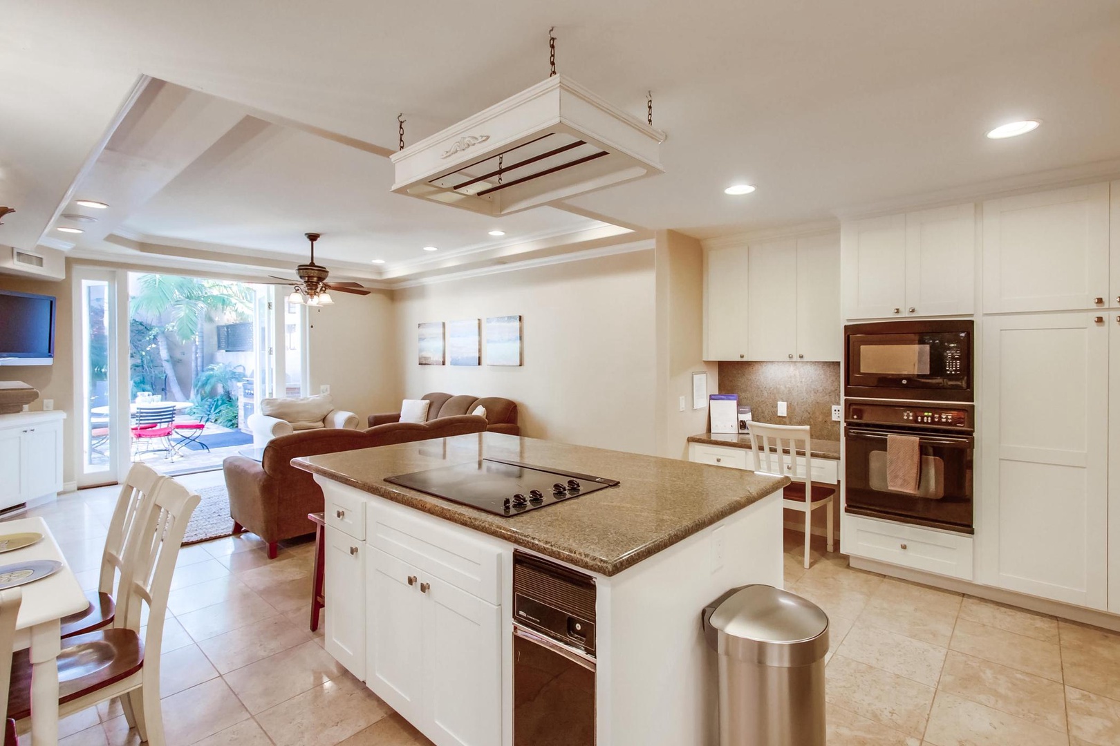 Full kitchen with built-in appliances