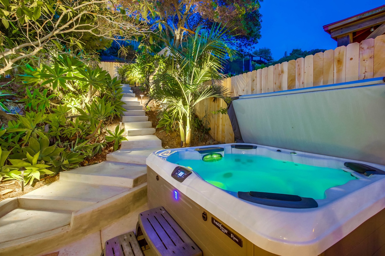 6-person hot tub and stairs to terrace