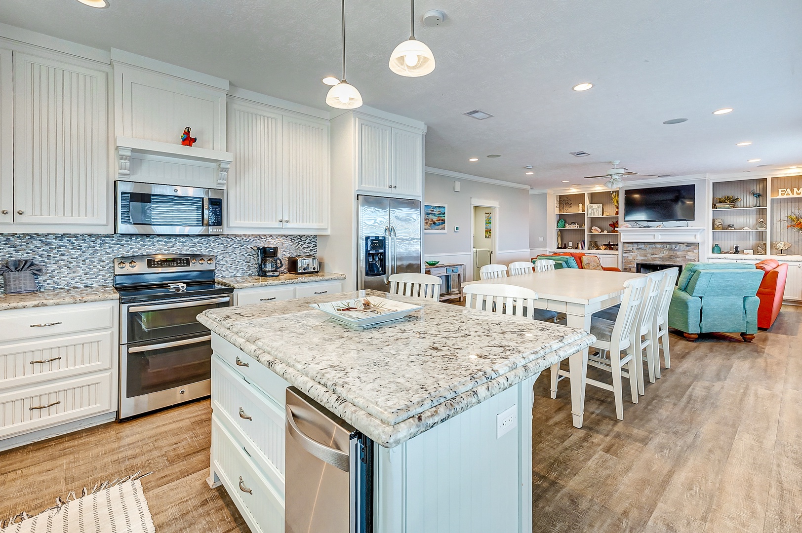 Kitchen/dining