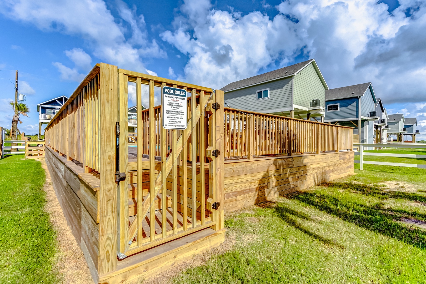 Secure Gated Enclosure